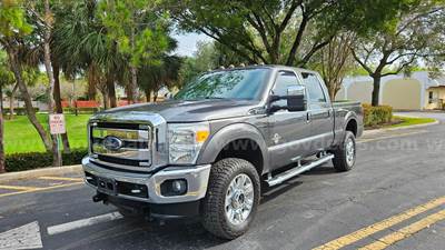 2015 Ford F-350 4WD V8 TDSL CREW CAB 6.7L LARIAT