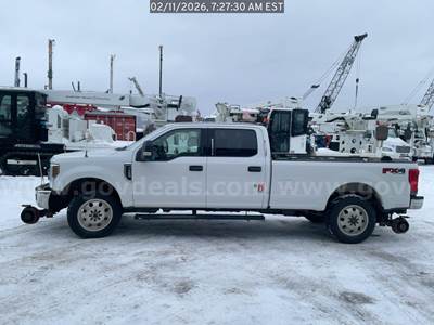 2019 Ford F-350 SD 4x4 Crew Cab Hi-Rail Pickup