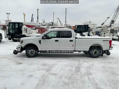 2019 Ford F-350 SD 4x4 Crew Cab Hi-Rail Pickup