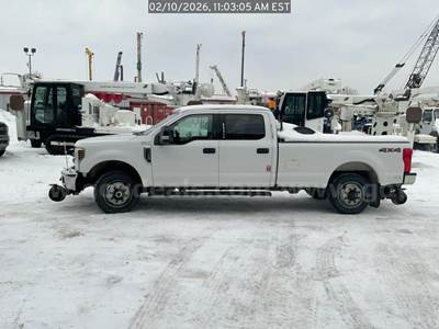 2019 Ford F-350 SD 4x4 Crew Cab Hi-Rail Pickup