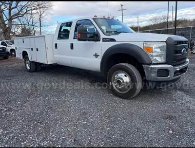 2016 FORD F-450 4X4 SUPERDUTY CREW CAB SERVICE BODY