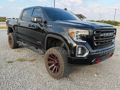 2019 GMC Sierra 1500 AT4 Crew Cab Short Box 4WD