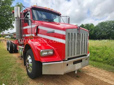 2002 Kenworth T800 **CUMMINS N14 CELECT PLUS RED TOP**