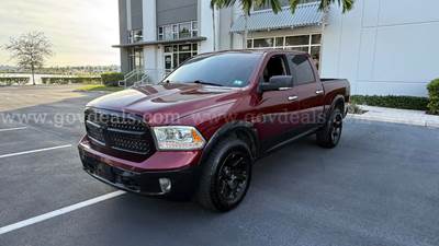 2017 RAM 1500 Laramie 4X4 3.0L Diesel