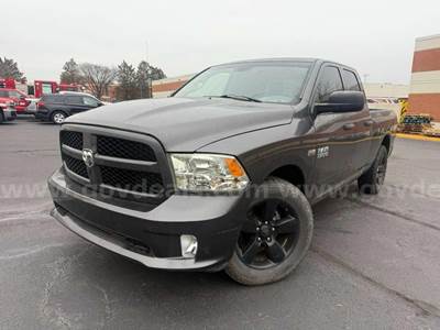 2016 RAM 1500 Low Milage