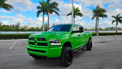 2018 RAM 2500 4WD V8 CREW CAB 6.4L TRADESMAN
