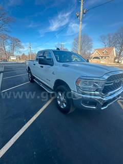 2024 RAM 2500 Big Horn Crew Cab 4x4 � 6.7L Cummins Diesel (Texas Truck!)