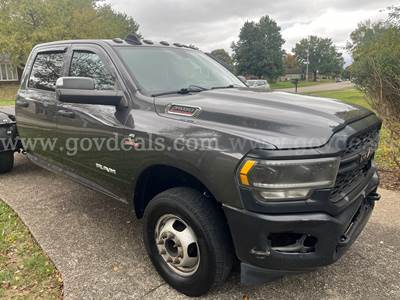 2022 RAM 3500 DRW Diesel Haul Truck