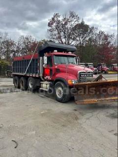 2005 Mack CV713 Granite
