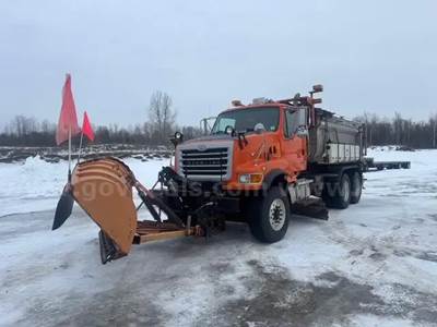 2006 Sterling LT9500 Plow Truck 6407