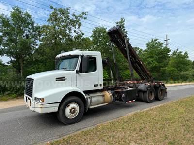 2002 Volvo Rolloff Truck