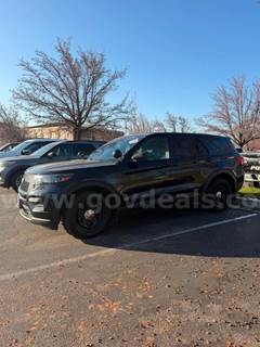 2023 FORD EXPLORER HYBRID AWD - RUNS AND DRIVES