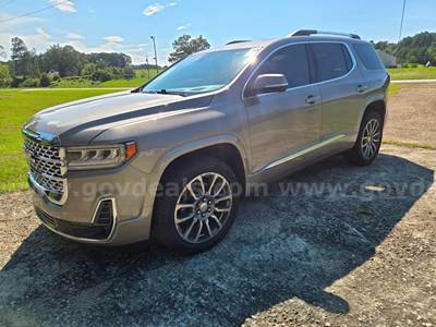 2022 GMC Acadia FWD Denali