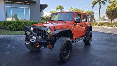 2015 Jeep Wrangler UNLIMITED SAHARA 4WD