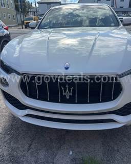 2020 Maserati Levante
