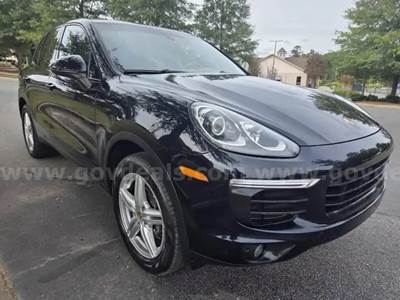 2016 Porsche Cayenne (Reserve Reduced)
