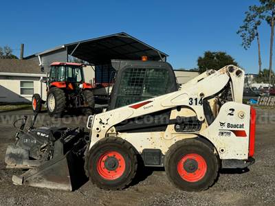 2022 Bobcat S770 With Attachment