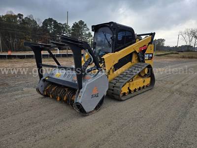 2017 Caterpillar 299D2XHP Compact Track Loader with Fecon Mulching Head