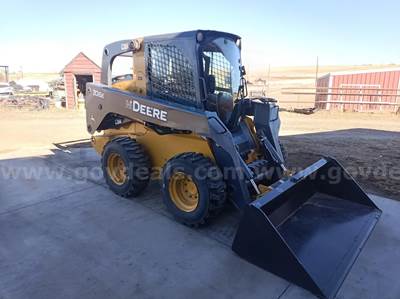 2014 John Deere 326e skid steer