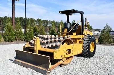 2006 Caterpillar CP-563E Single Drum Vibratory Compactor