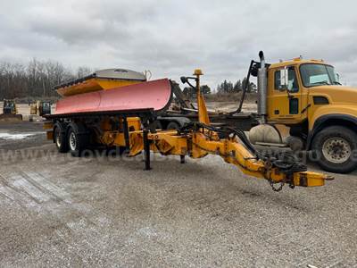 VIKING-CIVES TP26 Tow Plow