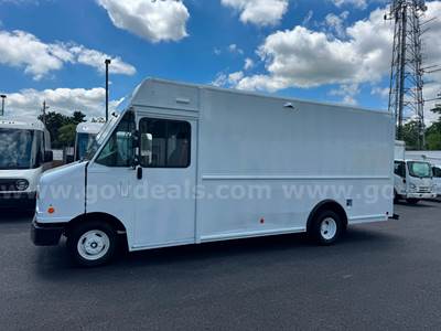 2019 FORD E450 STEPVAN/ PARCEL DELIVERY VAN