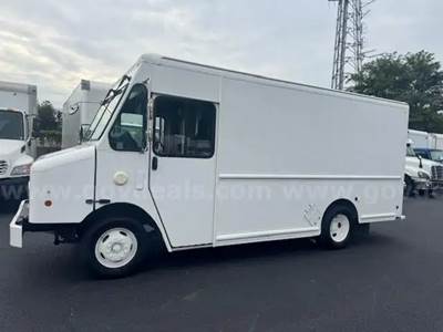 2016 Workhorse W88 Utility/Service 4x2 StepVan