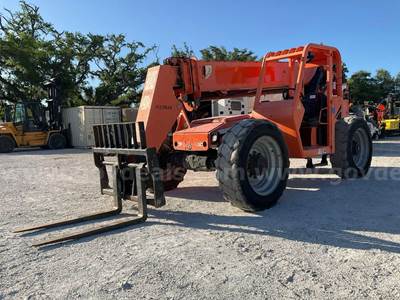 2014 JLG SKYTRAK TELEHANDLER MODEL 8042, CUMMINS DIESEL
