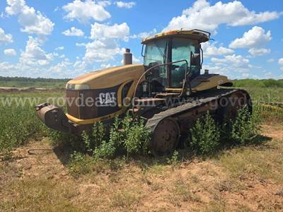 2003 Caterpillar Challenger MT855 Track Tractor -Inoperable