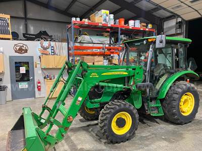 2009 John Deere 5083E Pre Emissions