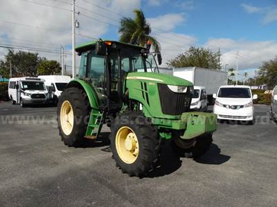2015 John Deere 6115D Heavy Duty Tractor