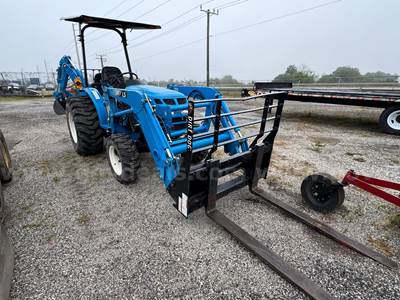 LS G3033 Tractor 4x4