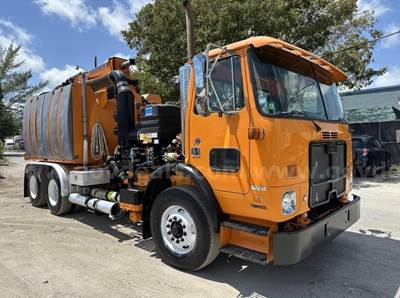 2008 Autocar WX Aquatech B-10 Combination Sewer Truck