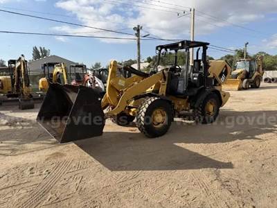 2014 CATERPILLAR 906H Wheel Loader