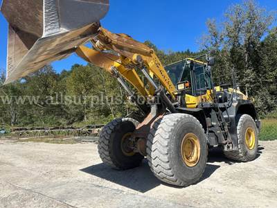 2019 Komatsu WA500-8 4WD Articulated Wheel Loader