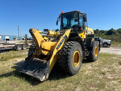 2018 Komatsu WA320-8 4WD Articulated Wheel Loader