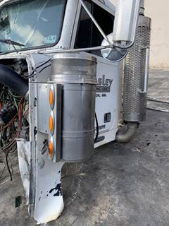 2006 Freightliner Classic Air Filter