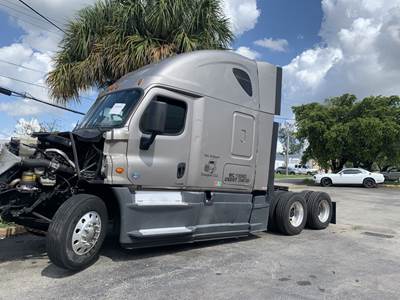 2014 Freightliner Cascadia