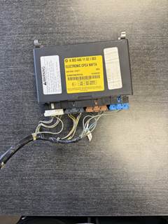 2000 Freightliner A0034461102/003 Cab Control Module (CPC4)