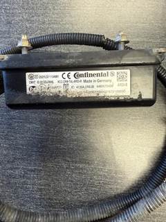 USED - Freightliner Cascadia Cab Control Module Collision Advoidance