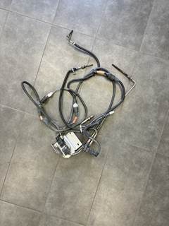 2007 Mack Pinnacle CXU613 Catalytic Converter