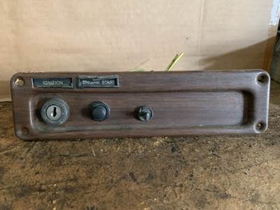 Freightliner FL120 Dash Panel