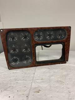 Kenworth T2000 / T700 Dash Panel