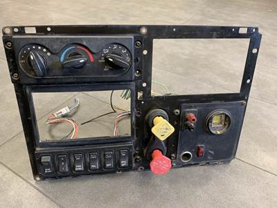 2007 International Dashboard Switch