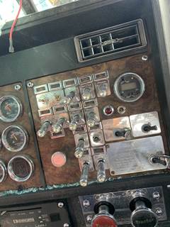 1992 Kenworth W900 Dashboard Switch