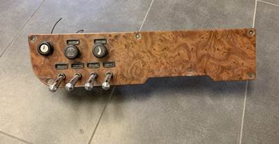 Peterbilt 357/365/378/379 Dashboard Switch