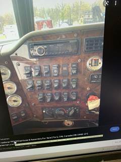 International 9200i Dashboard Assembly