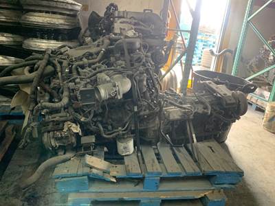 2011 Isuzu 4HK1TC Engine with Transmission