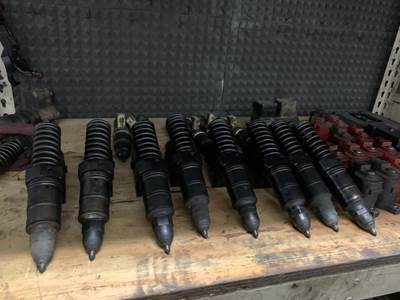 Caterpillar Fuel Injector