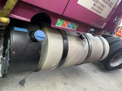 2011 Volvo VNL Fuel Tank 150 gallon